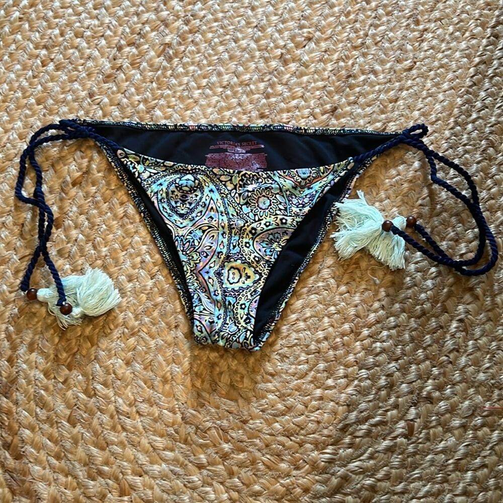 Victoria secret “mosaic garden” size small bikini bottom 32DDD top - Picture 3 of 8